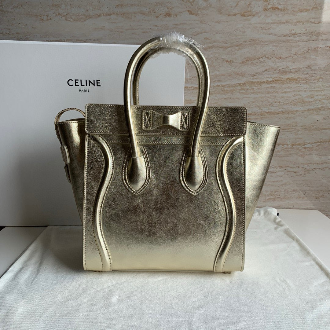 Celine Duffel