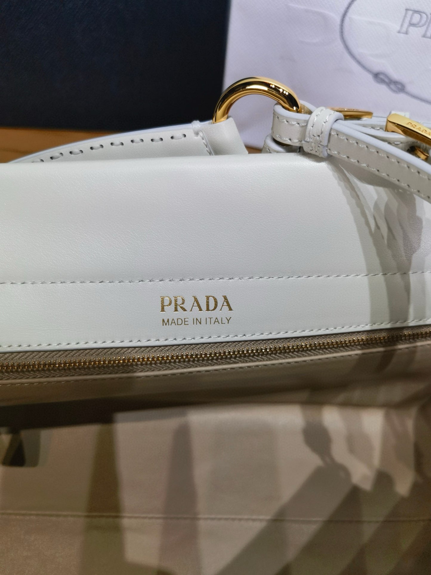 PD Enchaine Shoulder Bag