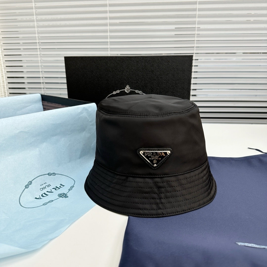 Gorra Prada