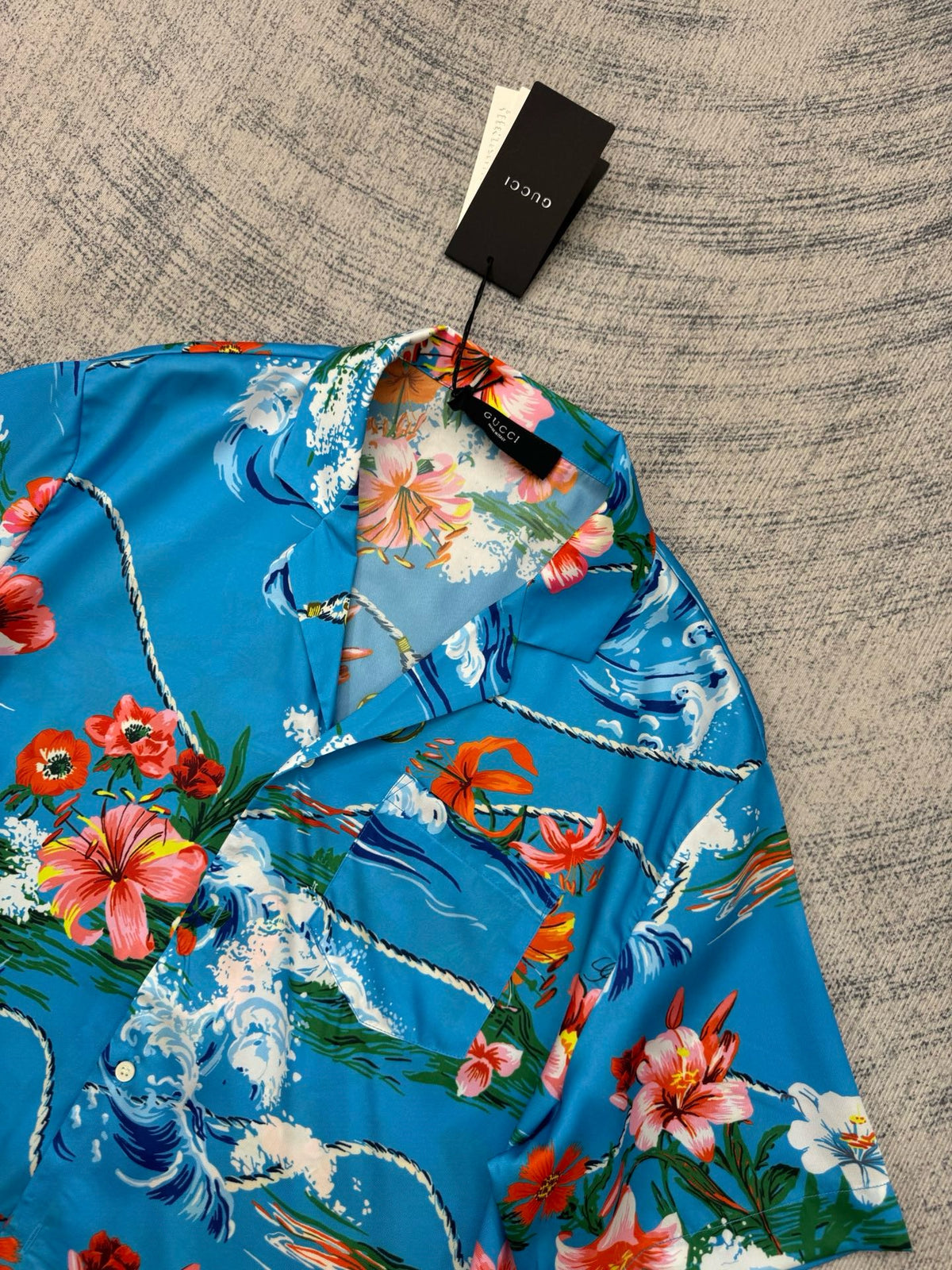Gucci Shirt