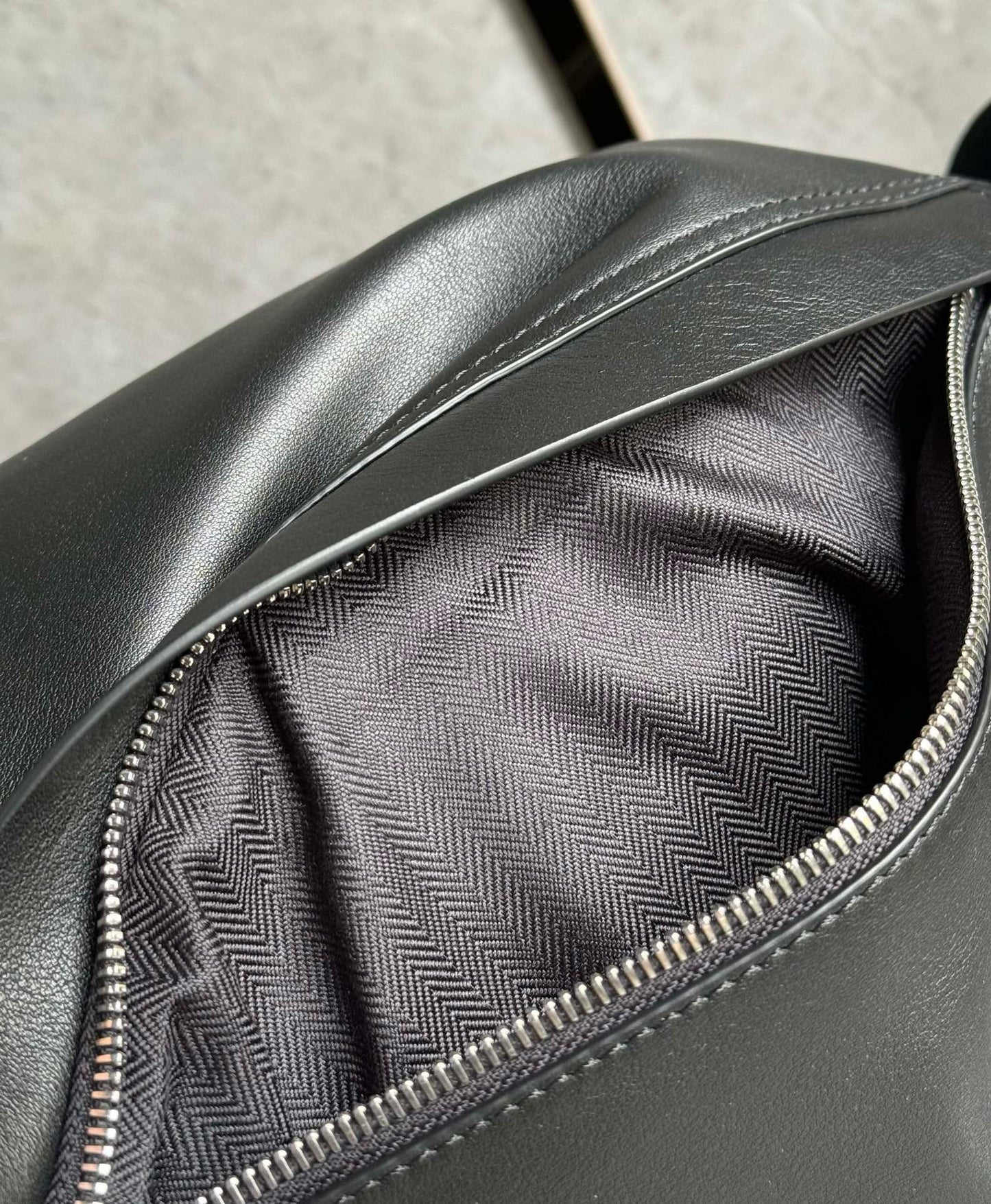 Loewe Backpack(36x16x40cm)