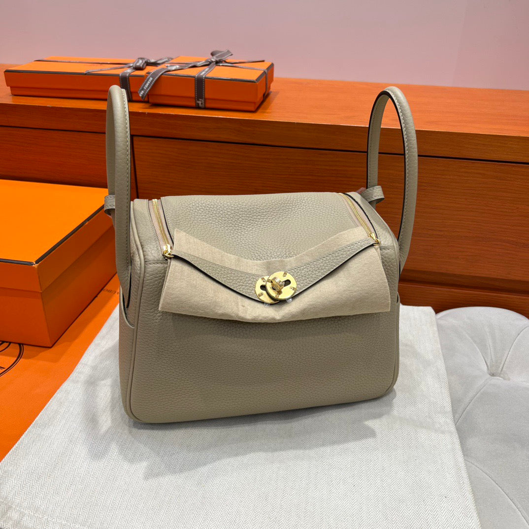 Hermes Lindy 26