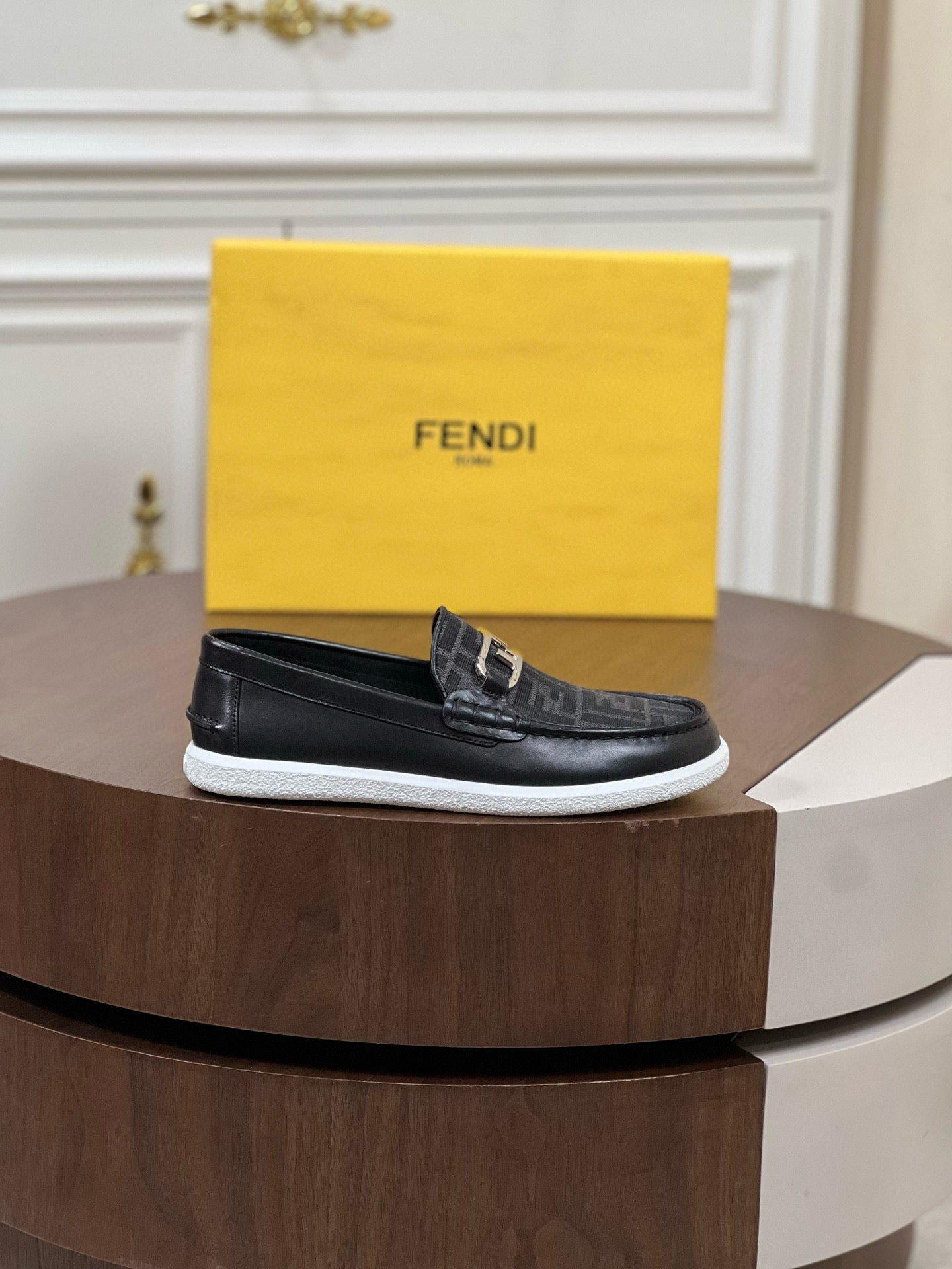 Fendi Loafer