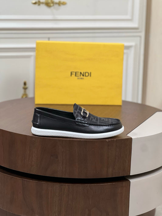 Fendi Loafer