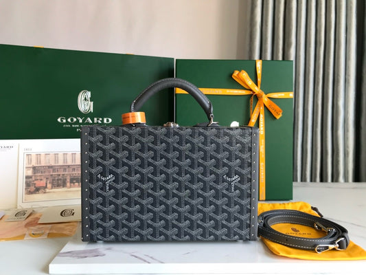 Goyard Grand Hôtel 24.5x7.5x17cm