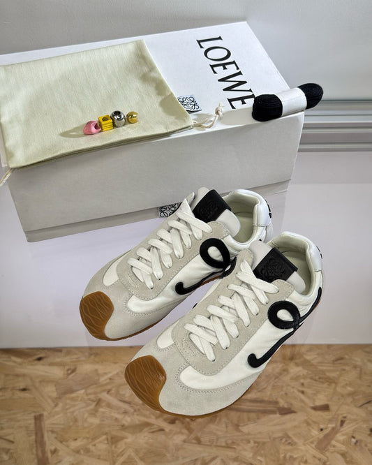 Loewe Sneakers