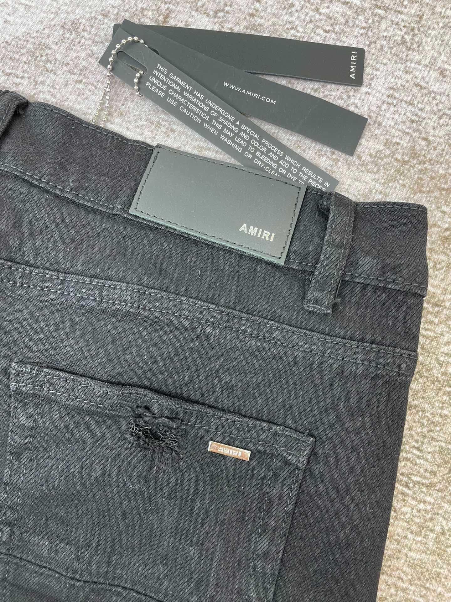 Amiri Jeans