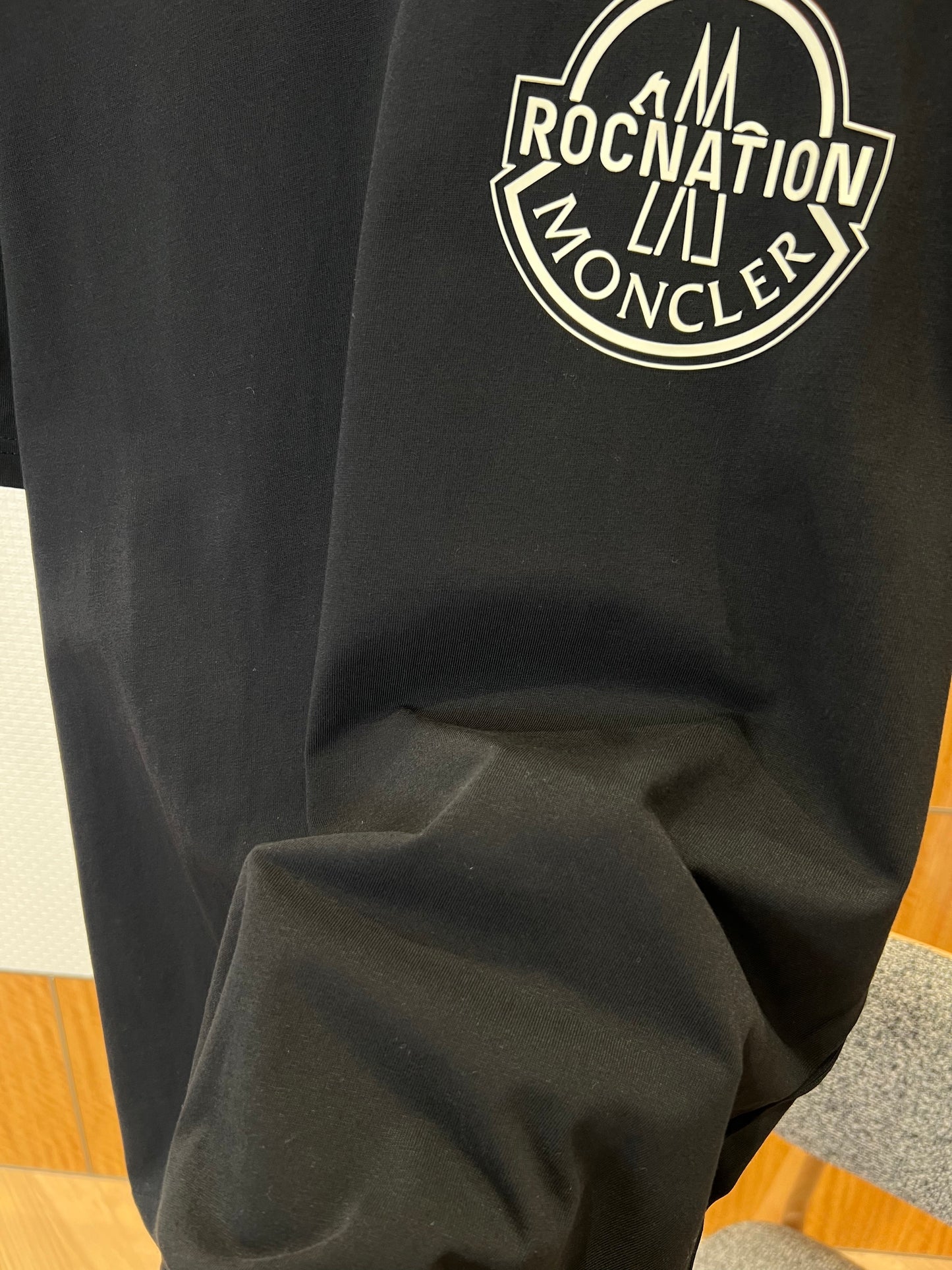 Moncler T-shirt