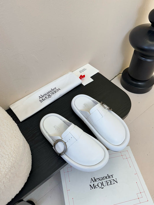 Alexander McQueen Sandal