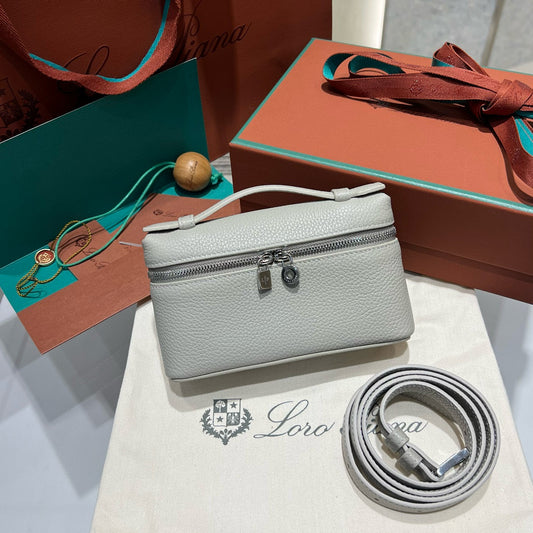 Loro Piana 16 Classic Bag