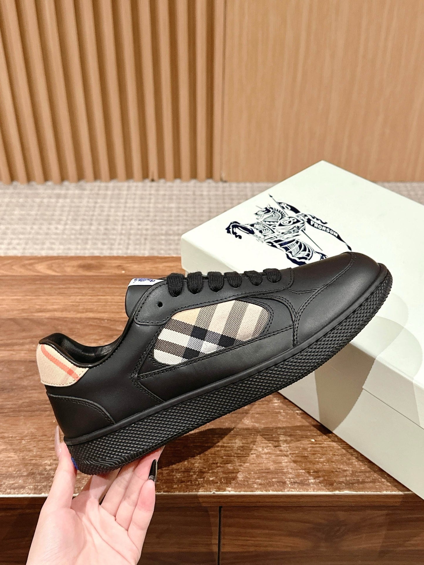 Burberry Sneakers