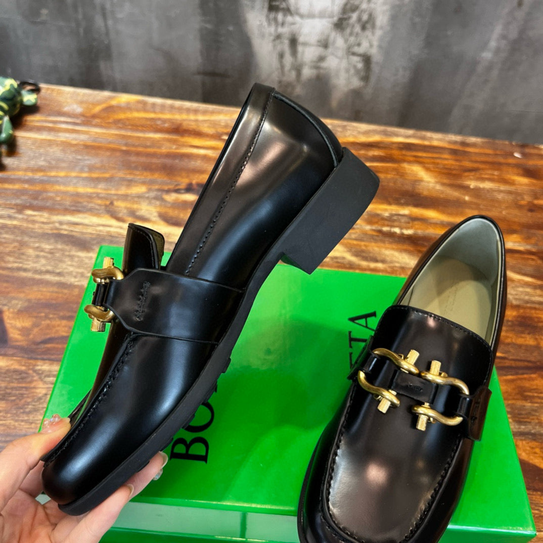 BV Loafer