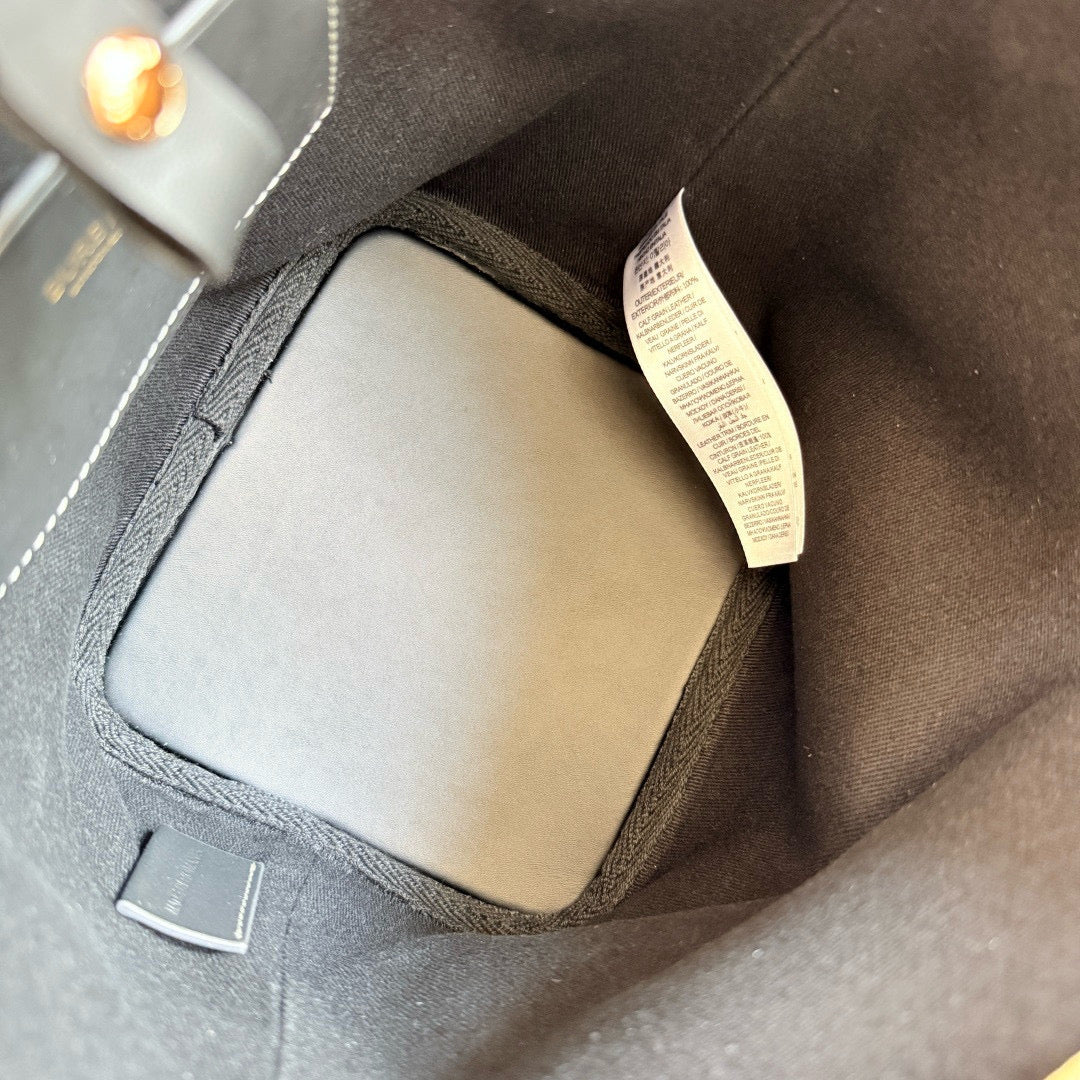 Burberry Bucket Bag(16CM*15CM*23CM)