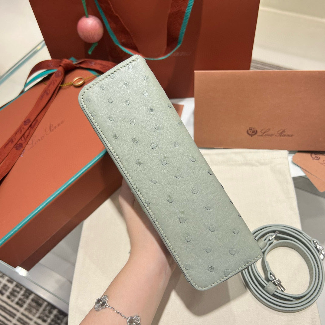 Loro Piana 19 Bag 19x7x12cm