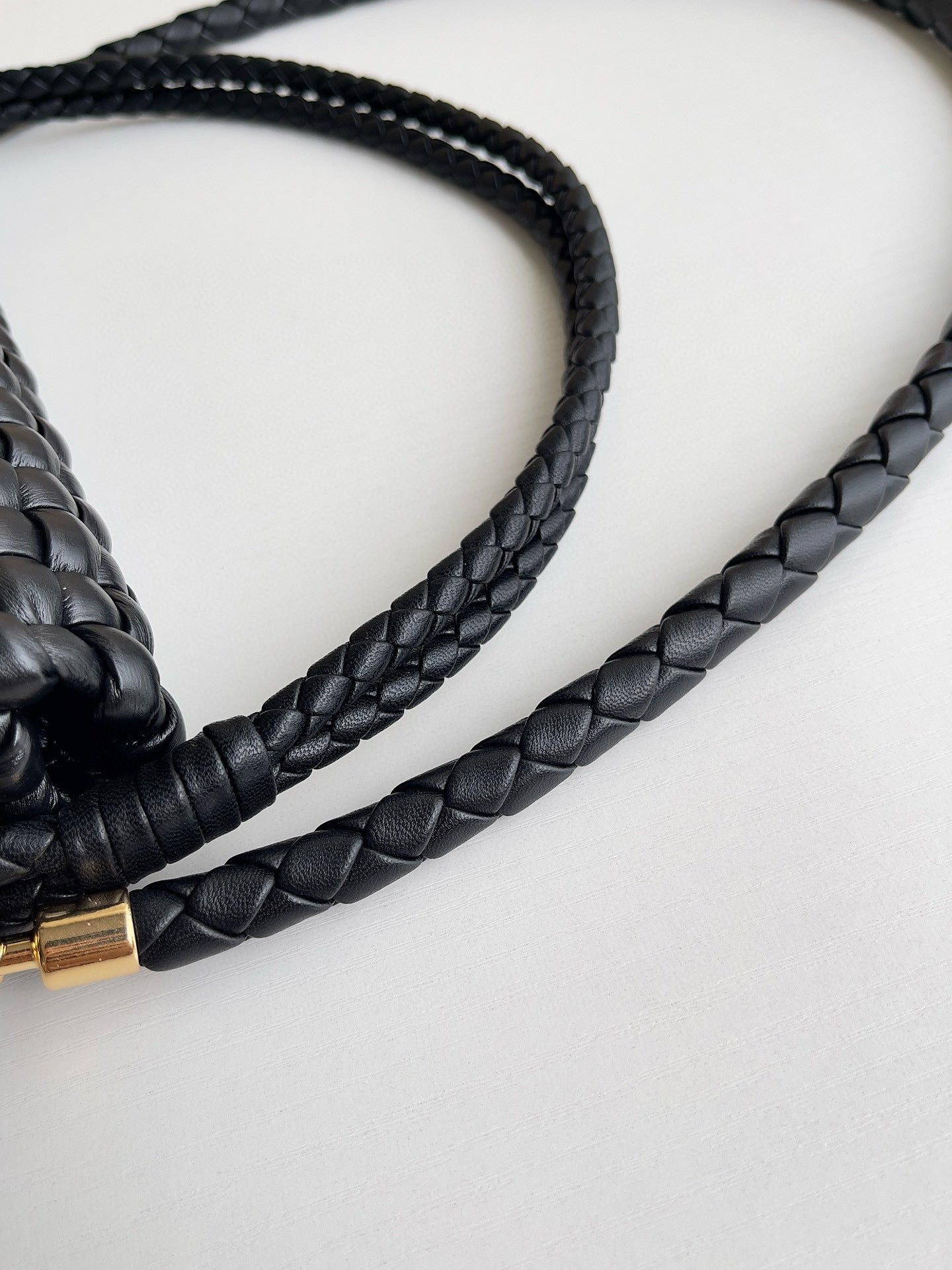 BV Intrecciato Sling Bag