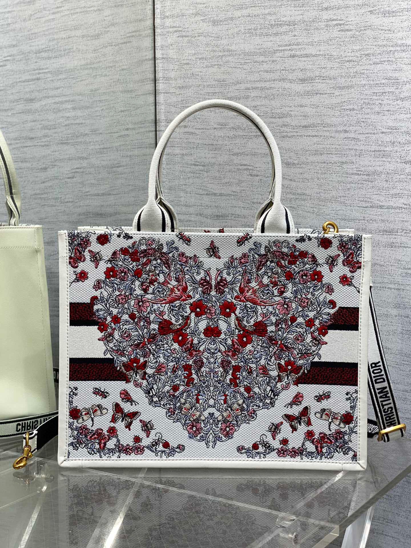Dior Tote  36x16x27cm