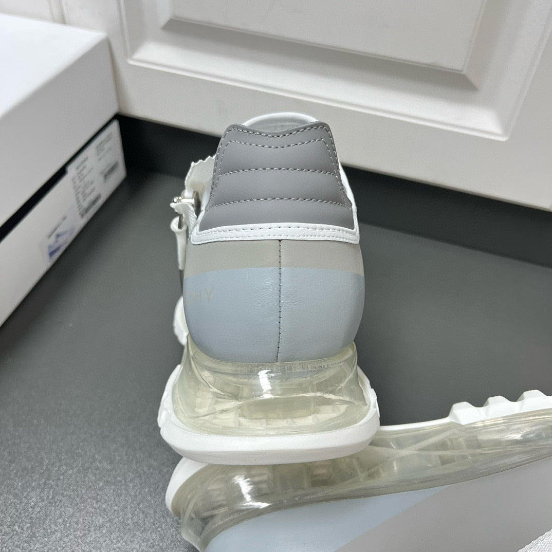 Givenchy Sneakers