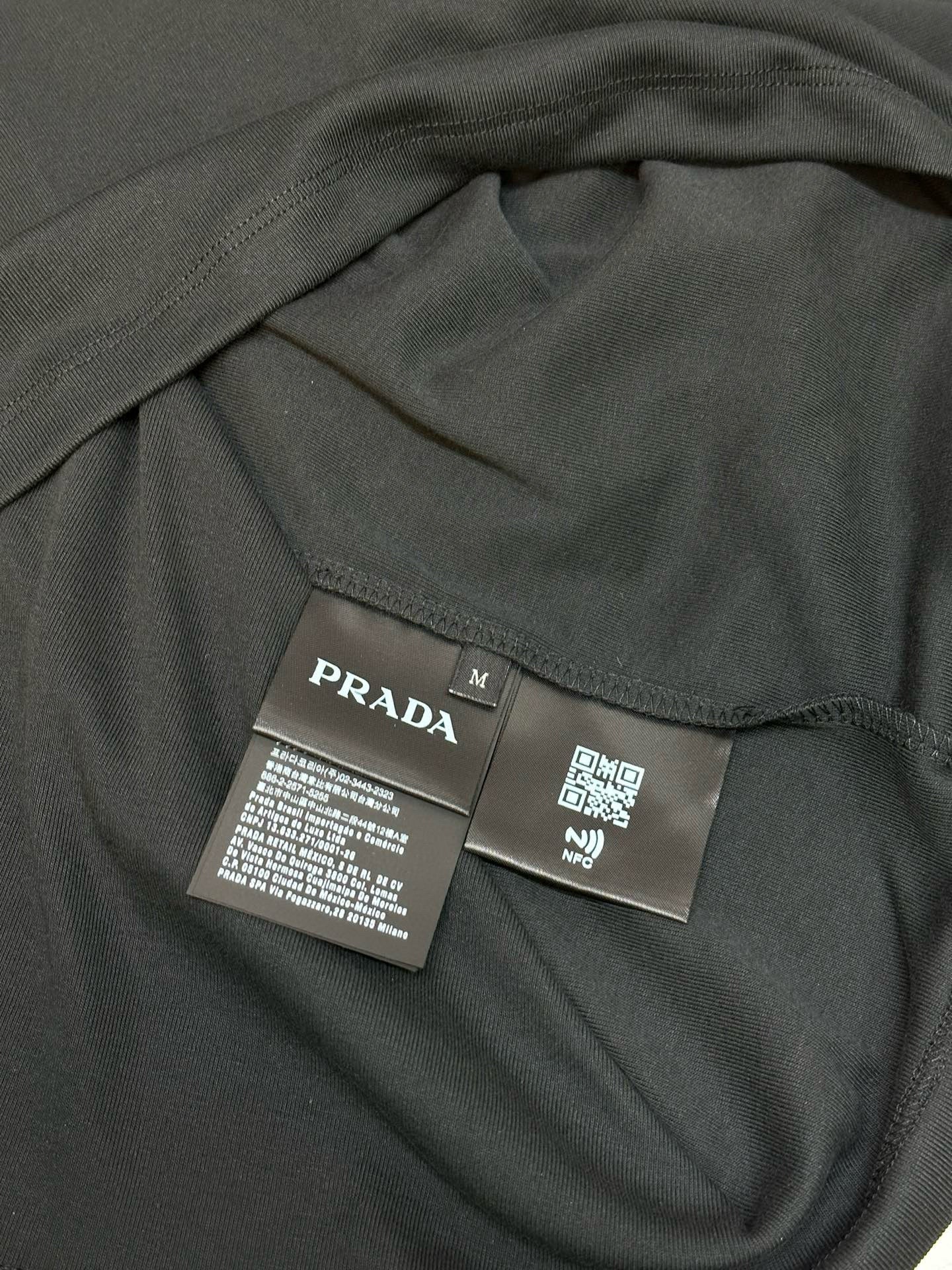 Prada T-Shirt
