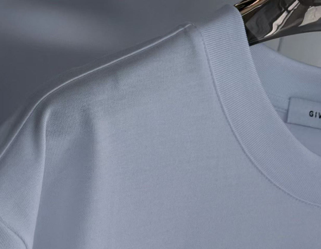 Givenchy T-Shirt