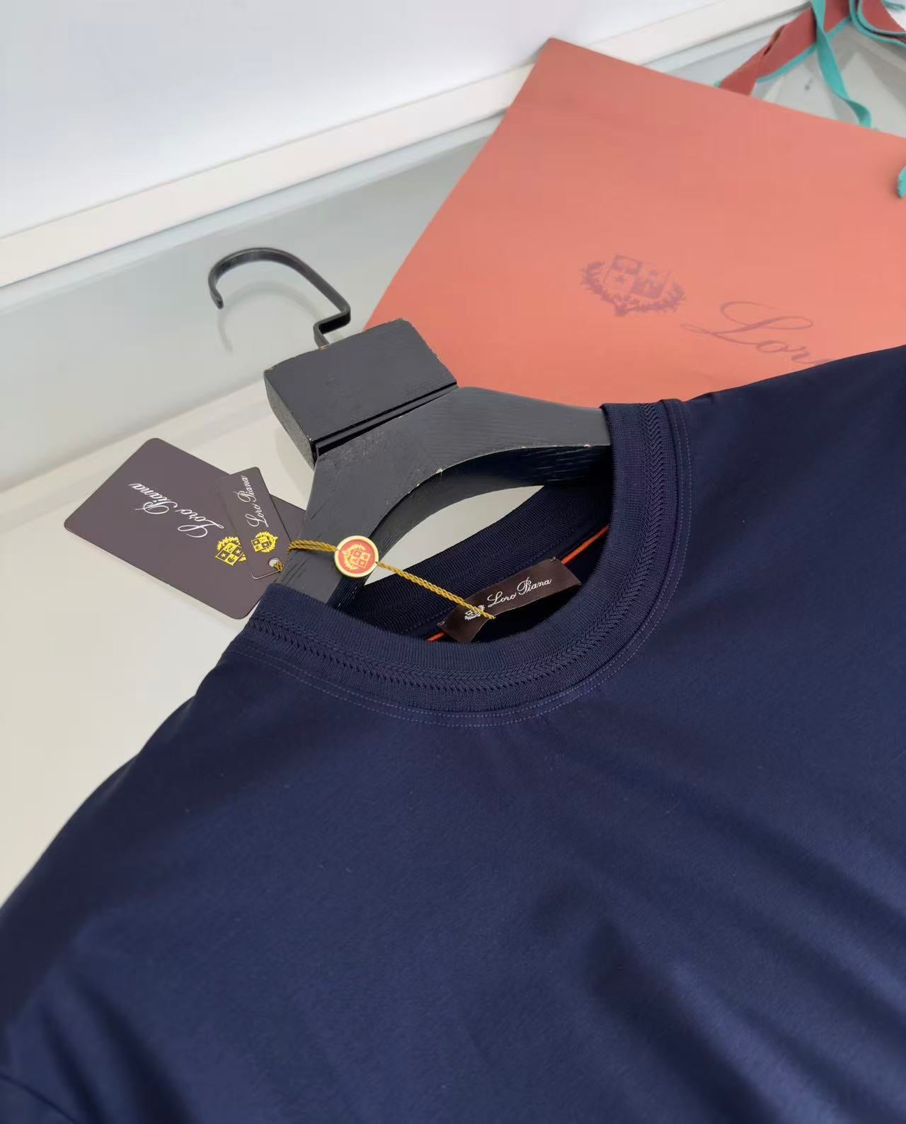 LP T-shirt