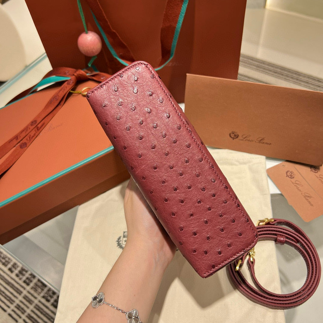 Loro Piana 19 Bag 19x7x12cm