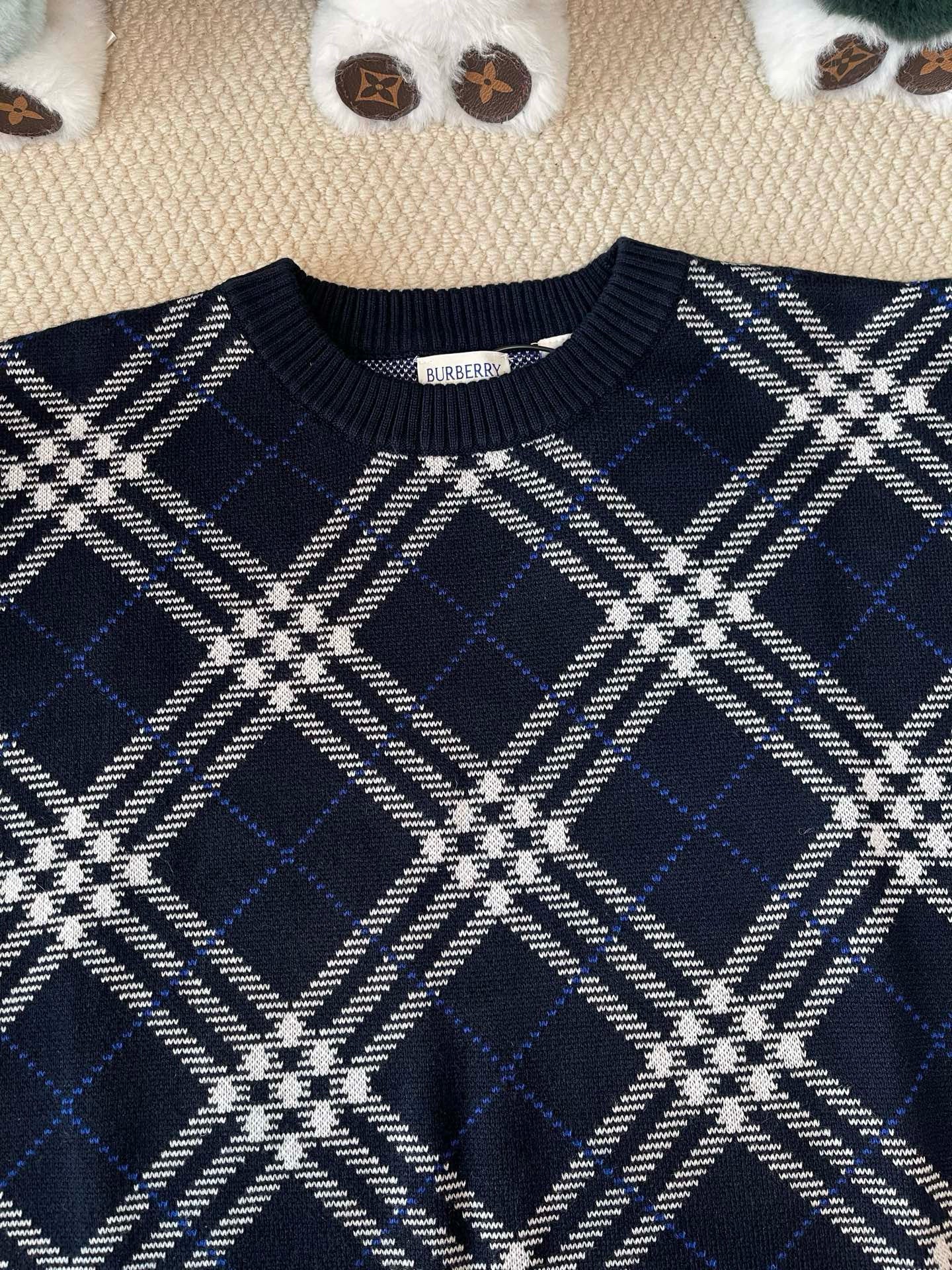 Burberry Sweater