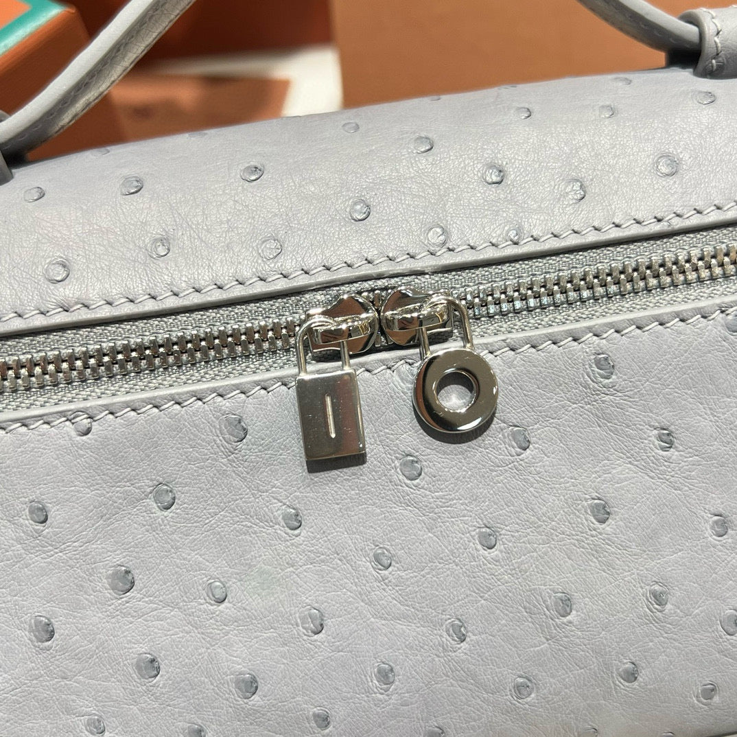 Loro Piana 19 Bag 19x7x12cm