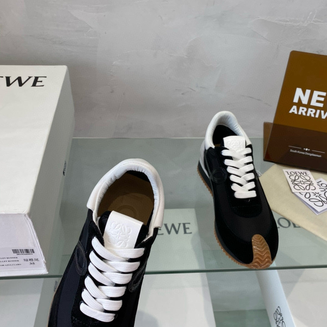 Loewe Sneakers