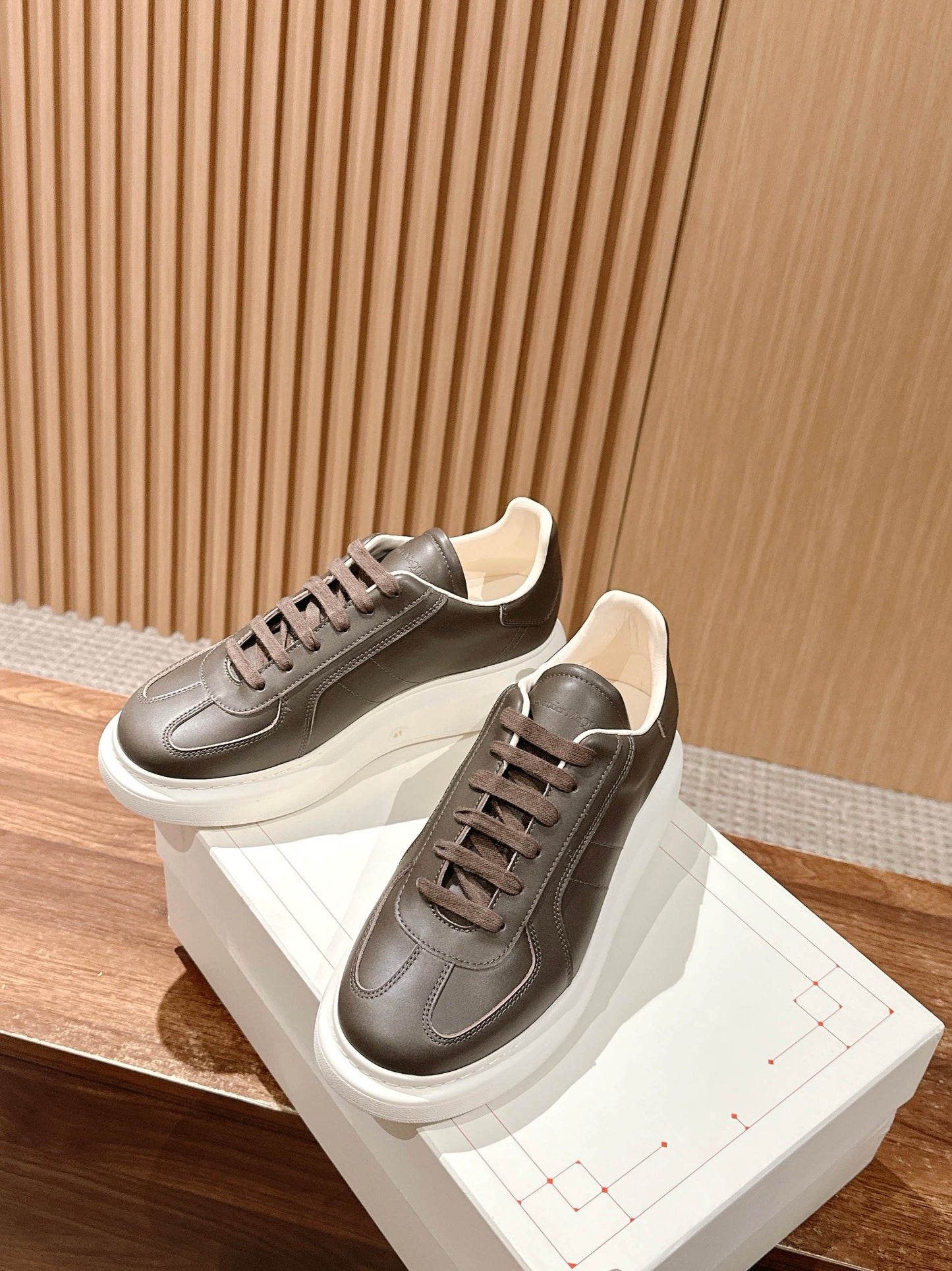 Alexander McQueen Sneakers