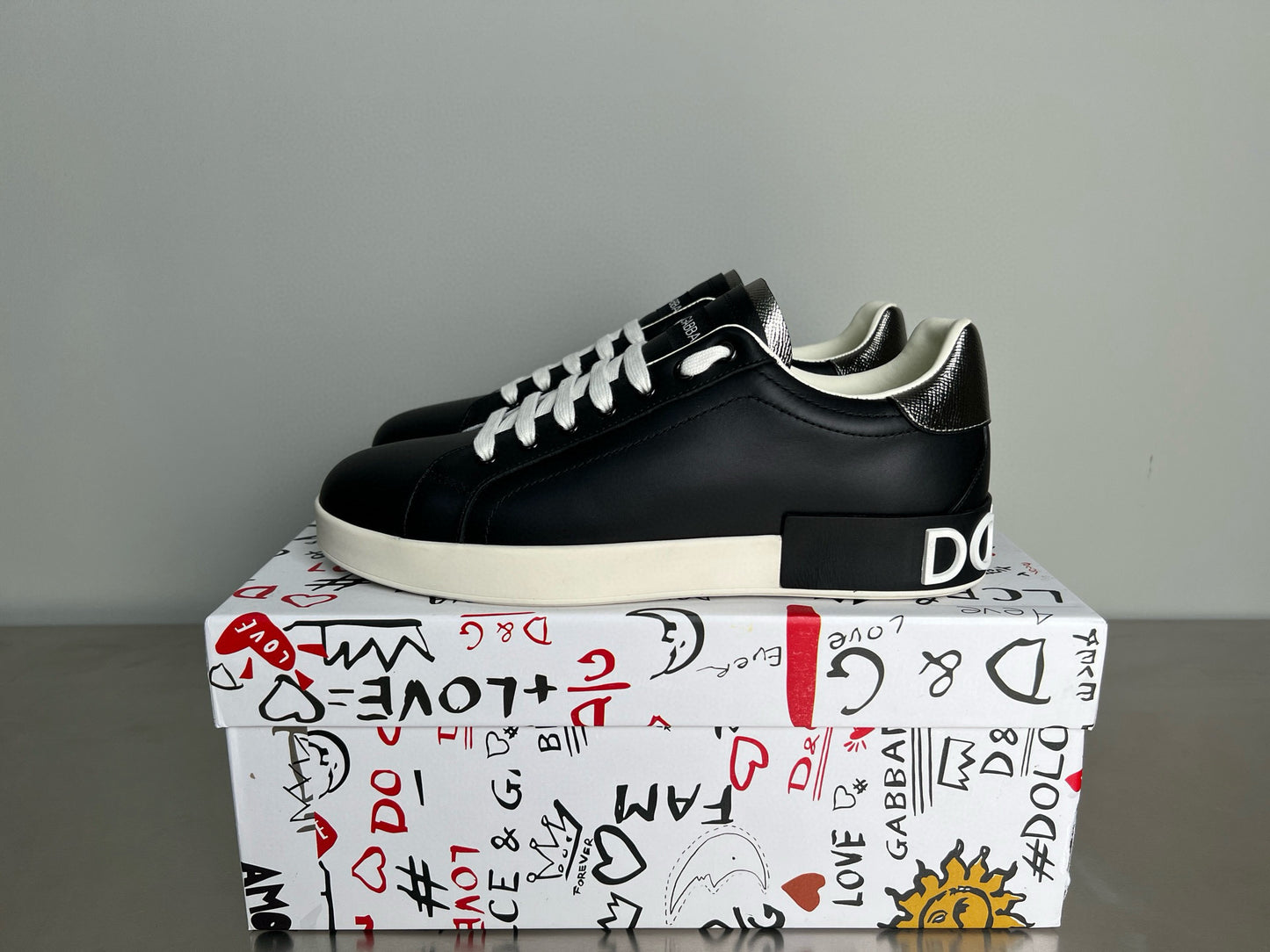 DG Sneakers