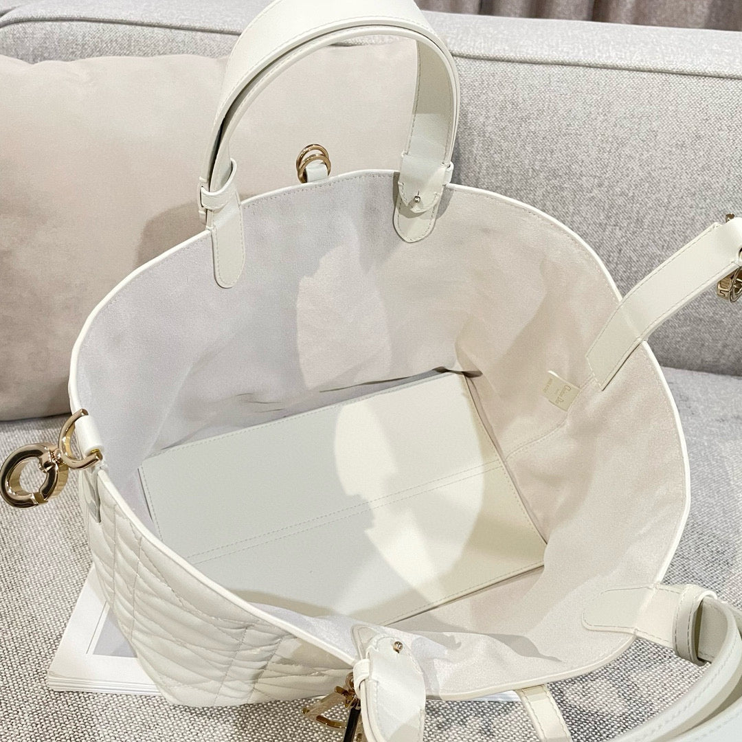 Dior Toujours Bag