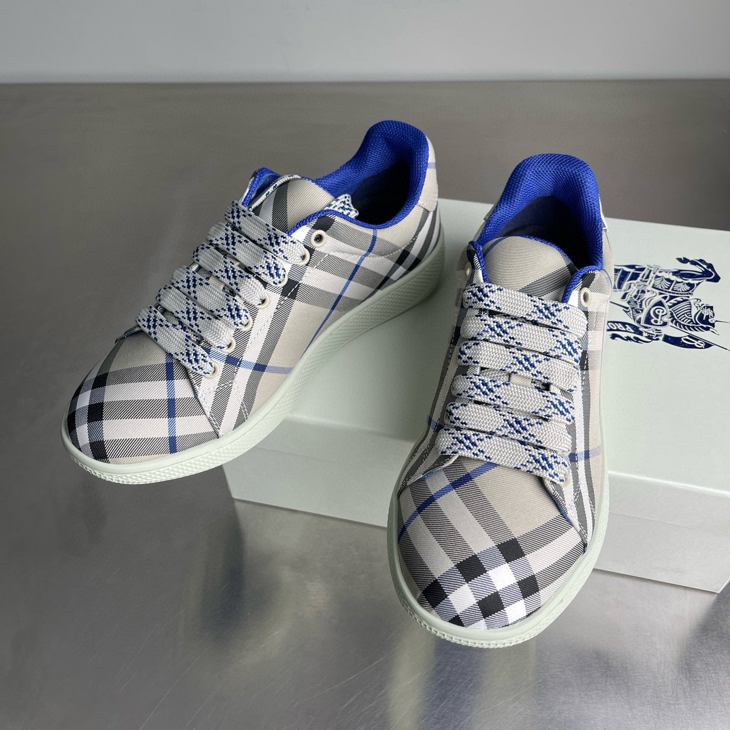 Burberry Sneakers