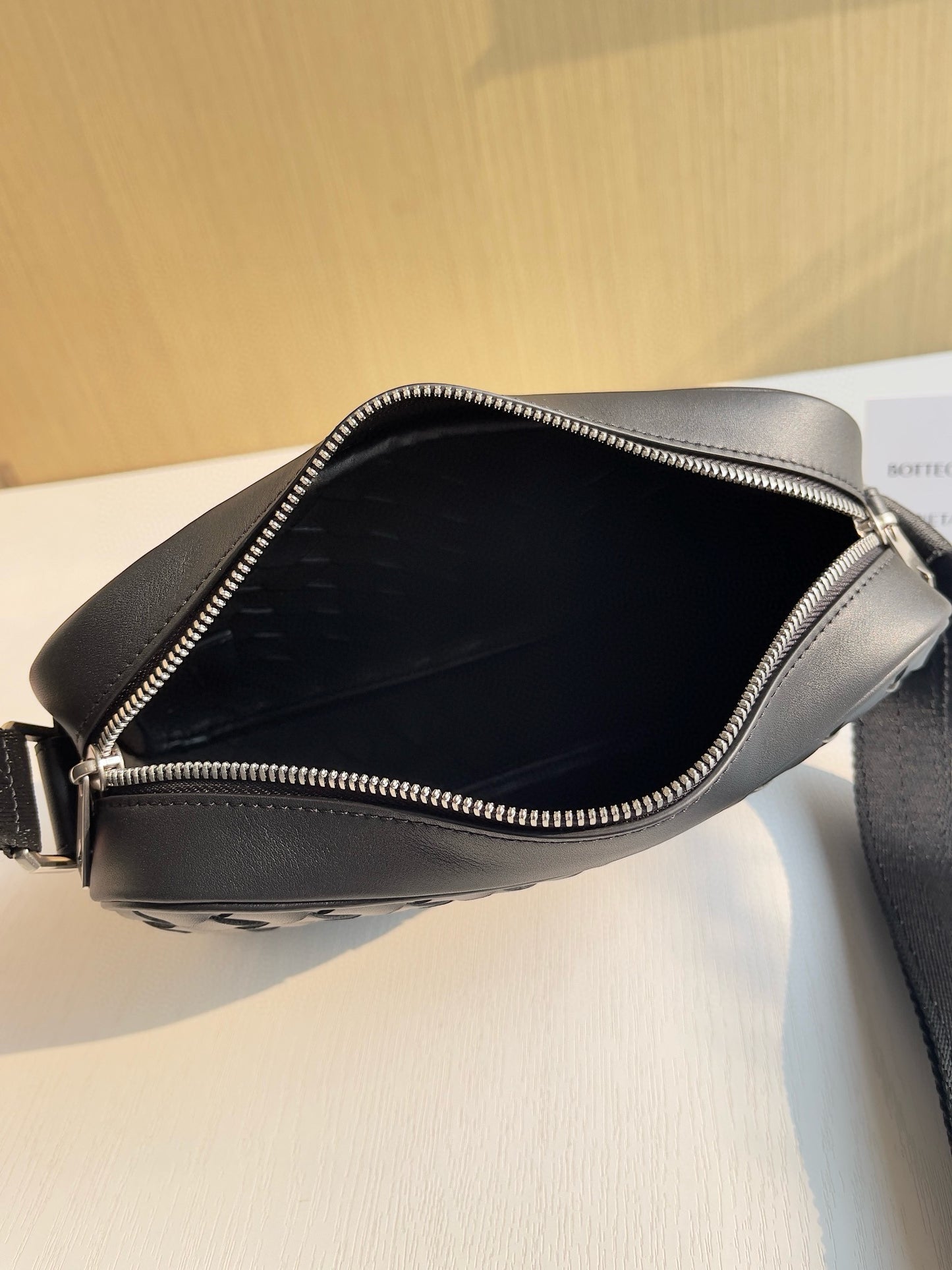 BV Intrecciato Camera Bag