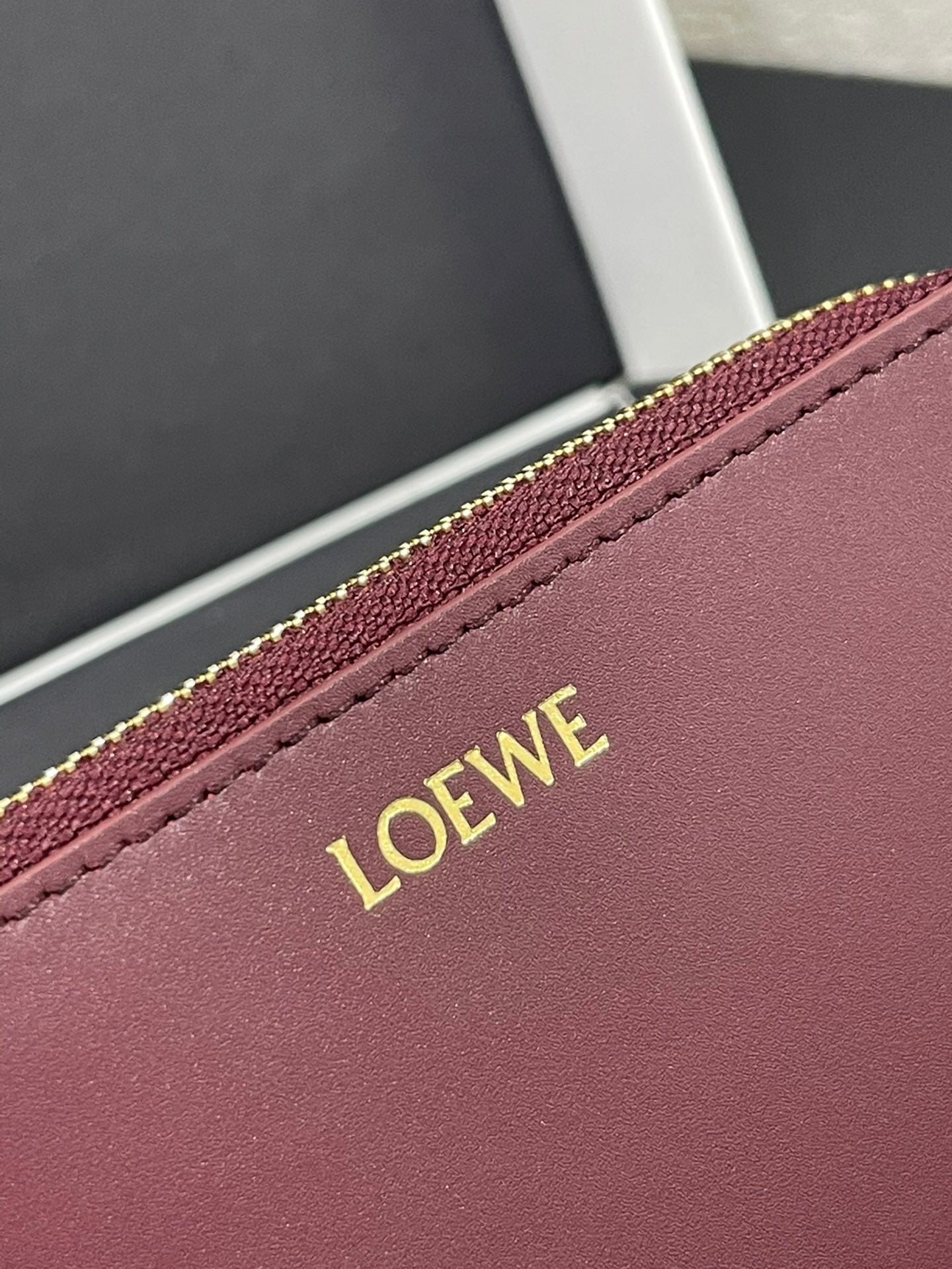 Loewe Wallet