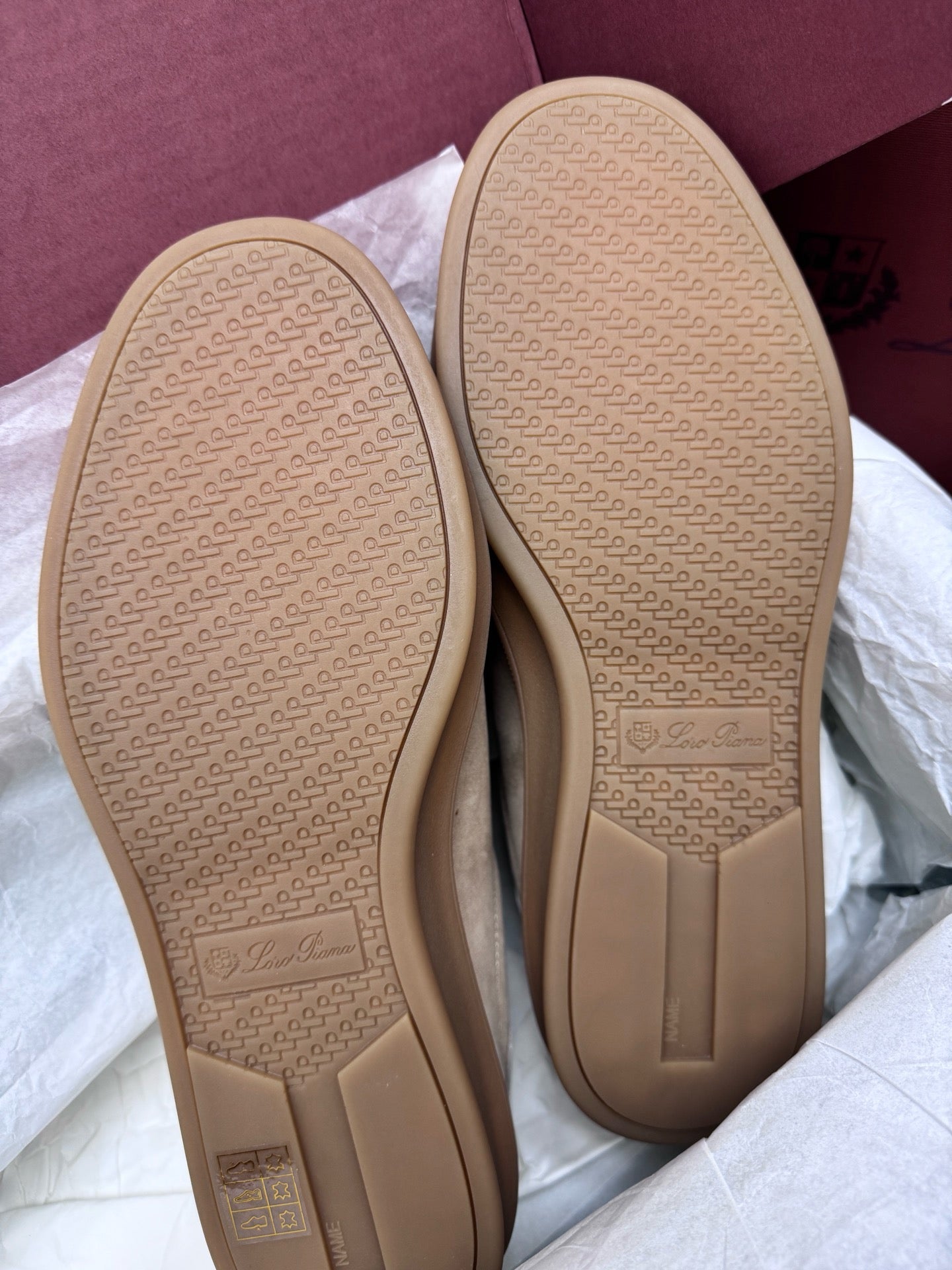LP Sneaker