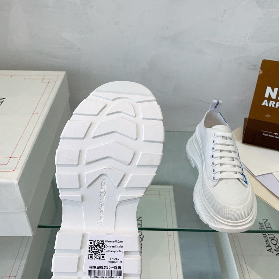 Alexander McQueen Sneakers