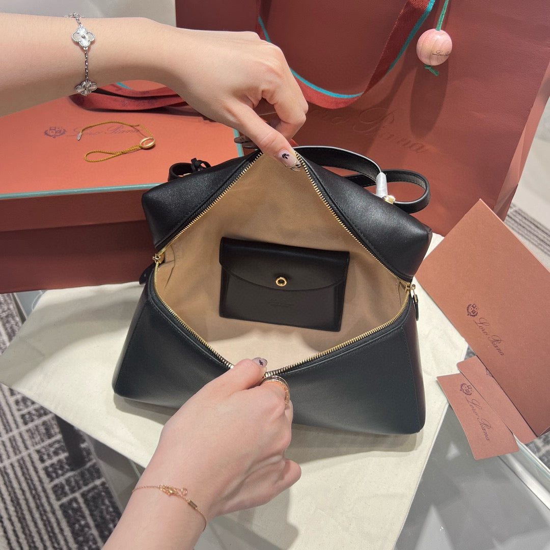 Loro Piana Extra Bag 27