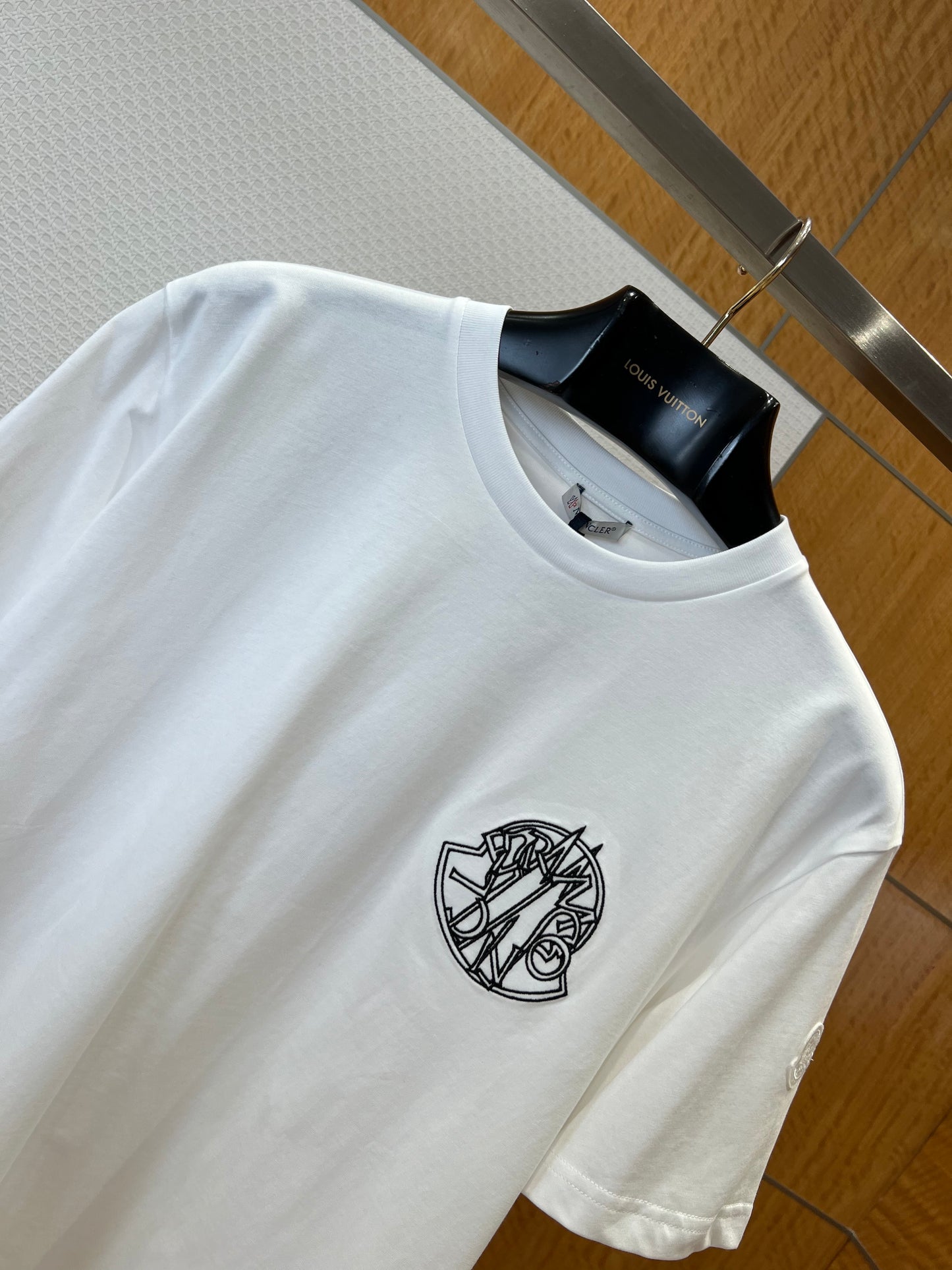 Moncler T-shirt