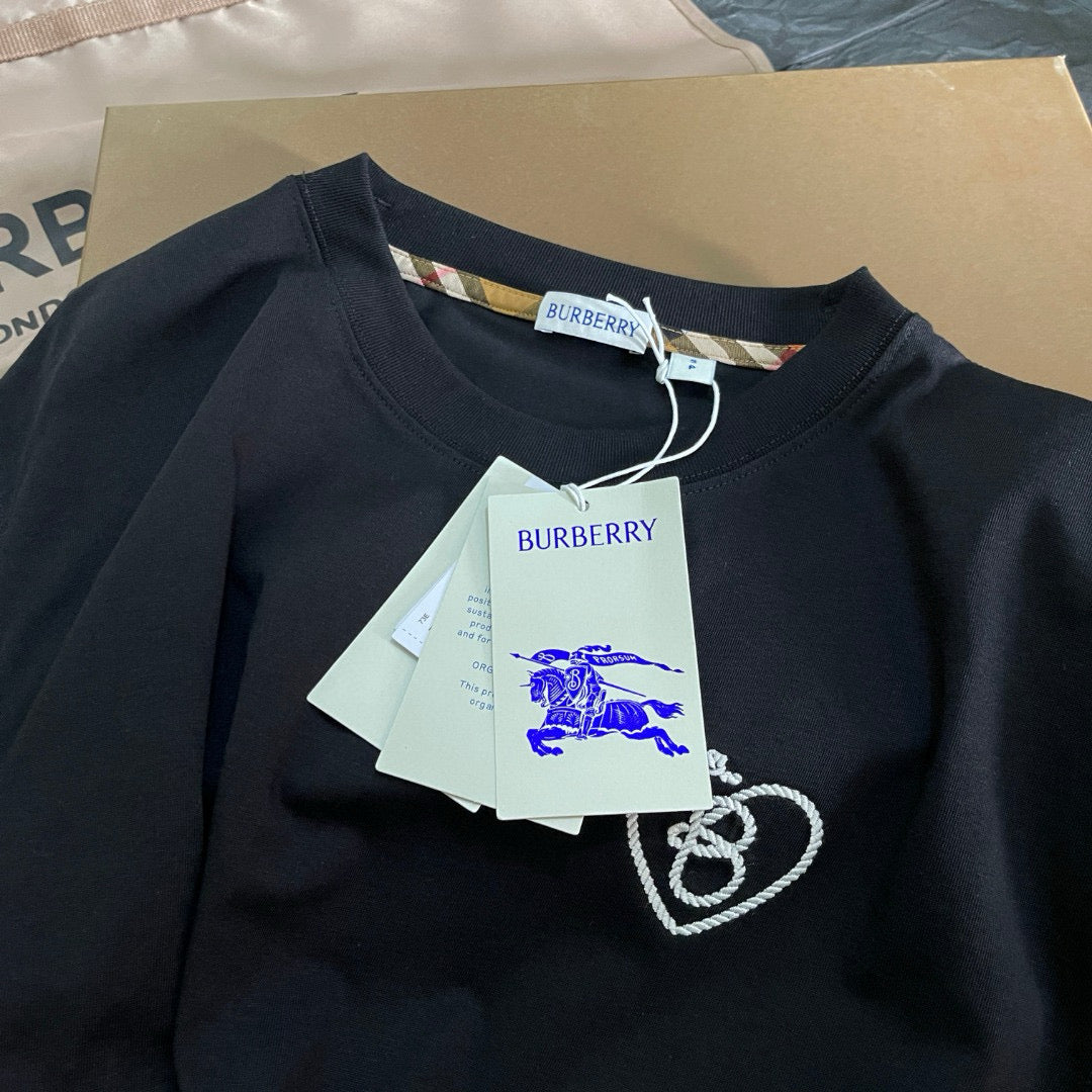 Burberry T-Shirt
