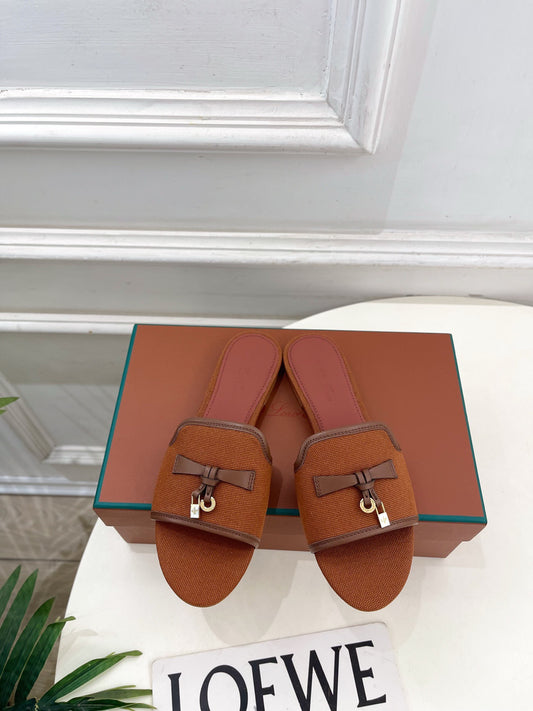 LP Sandals