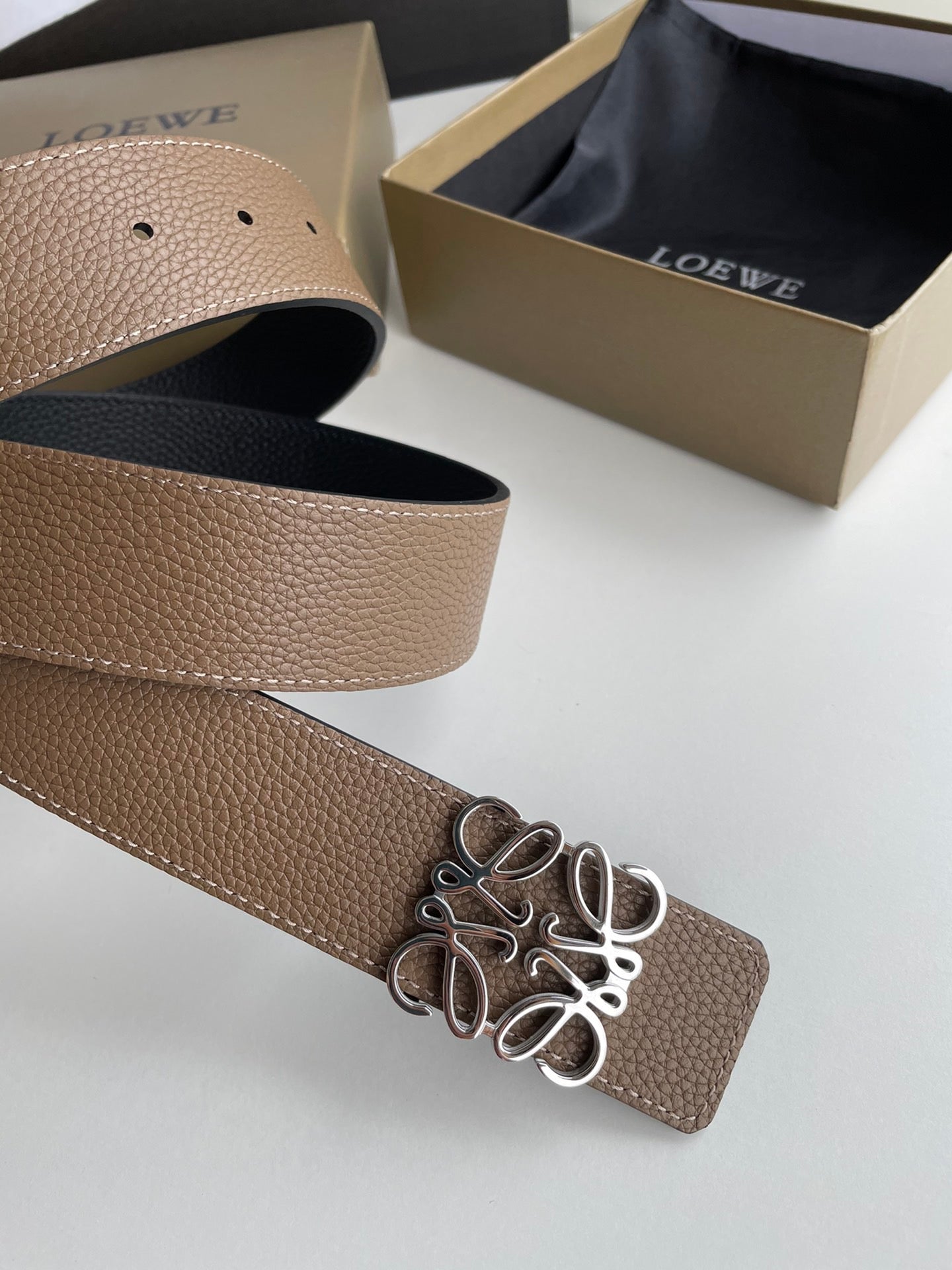 Loewe Belt