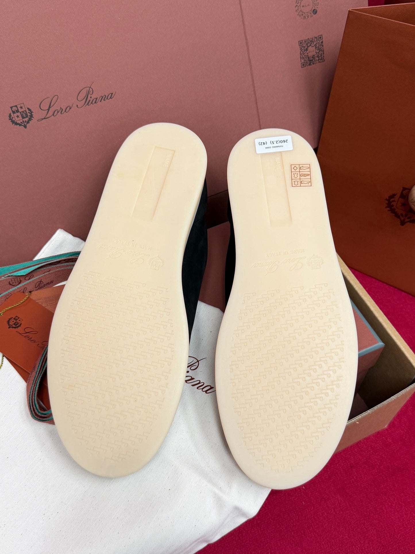 LP Sneaker