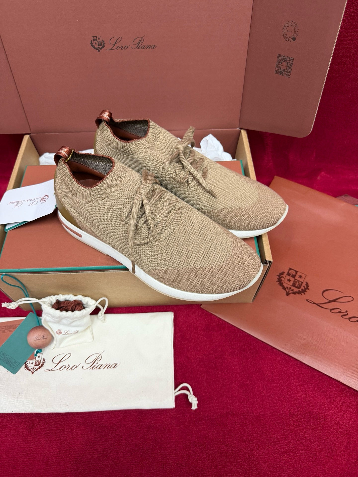 Loro Piana 360 Flexy Walk Sneakers