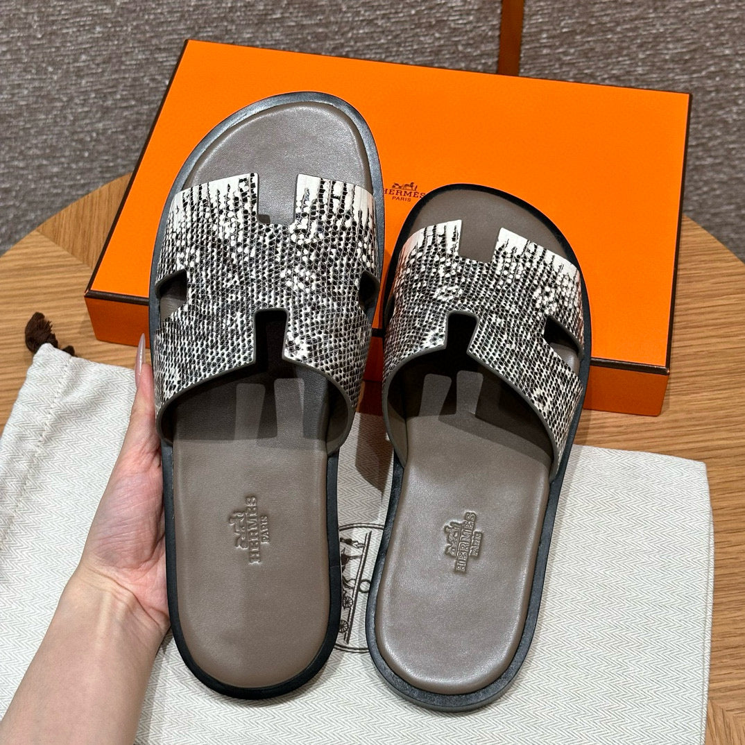 Hermes Slippers