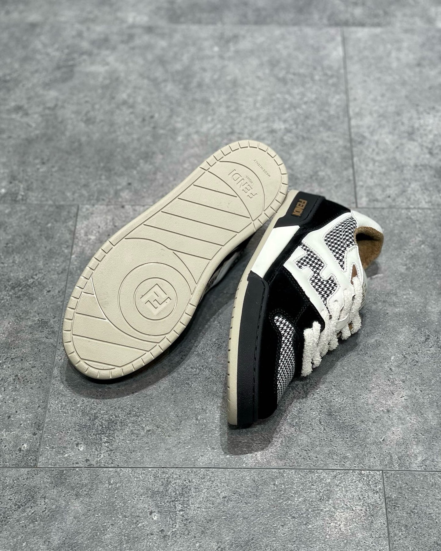 Fendi Sneakers