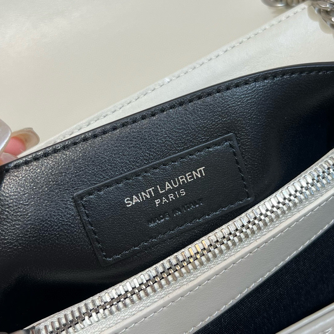 YSL Loulou Shoulder Bag 20x14x7.5
