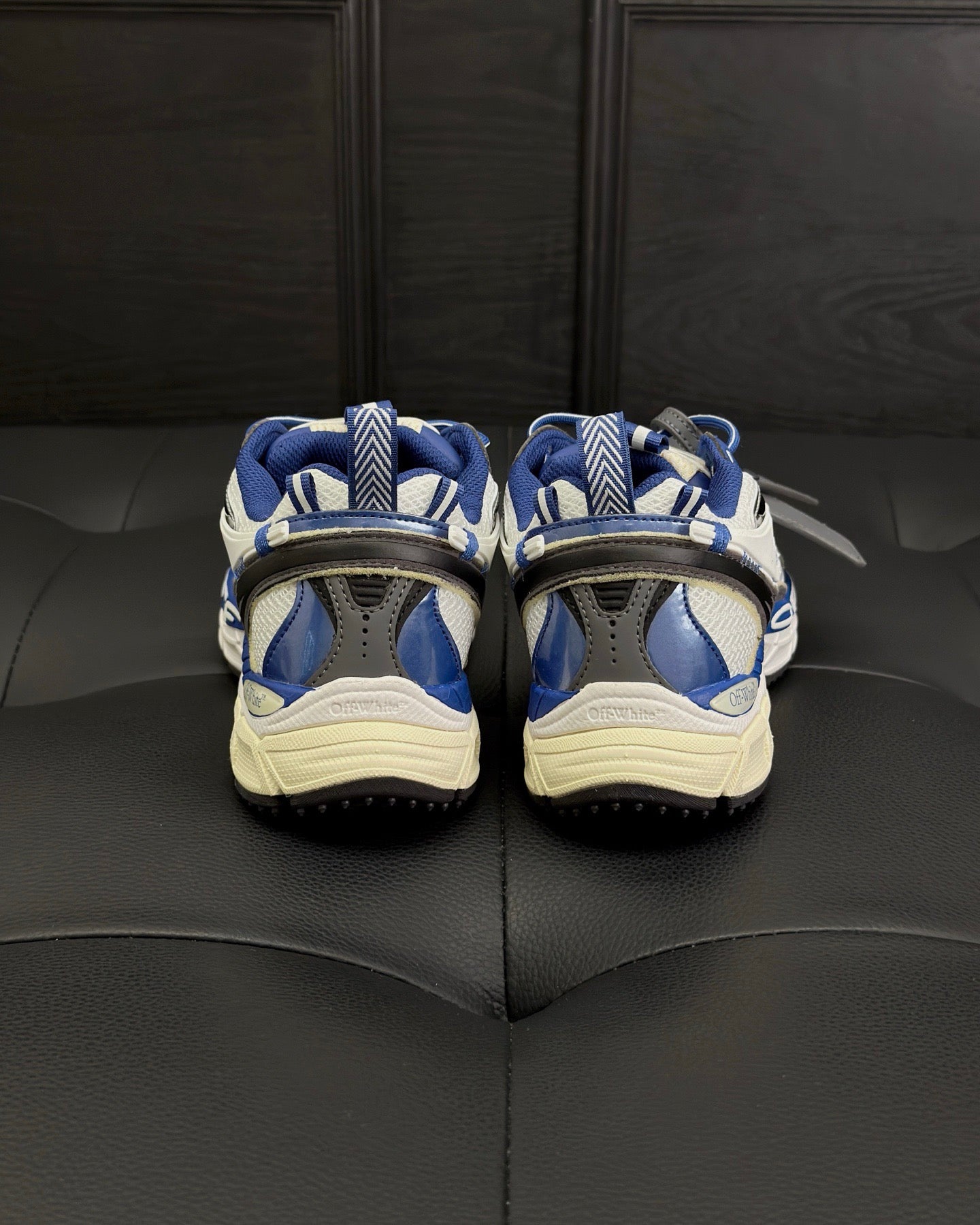 Off-White ODSY 1000 Sneaker