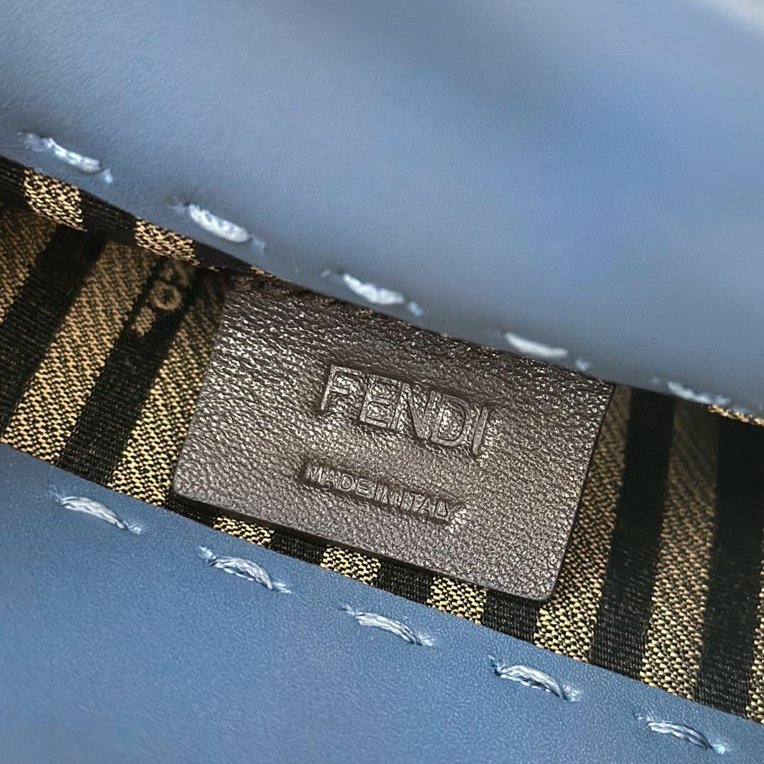 Fendi Sling bag