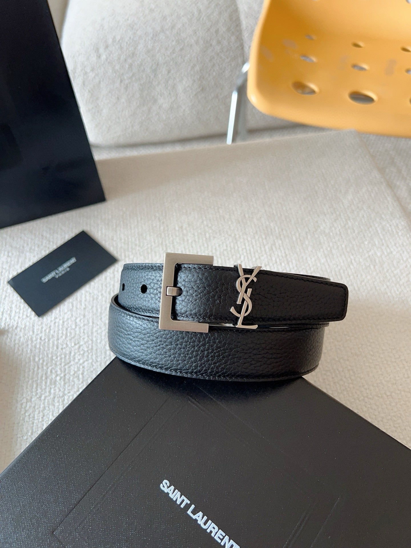 Saint Laurent Belt