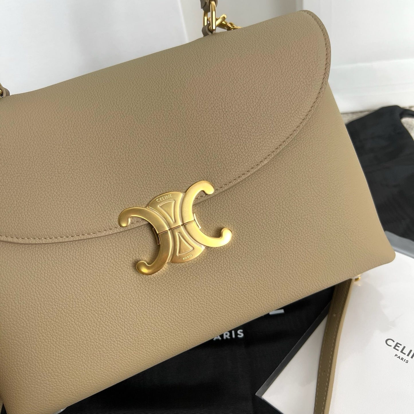 Celine Triomphe